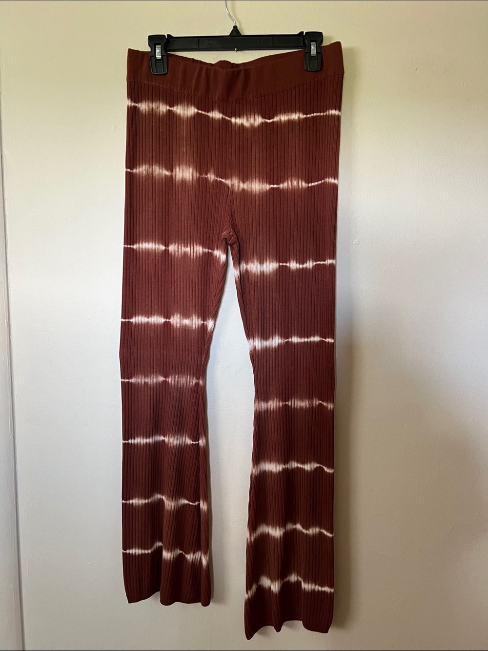 Sleeveless Ribbed Tie-Dye Tank Dress and Matching Pants - Picture 4 of 4